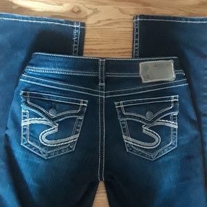 Silver jeans dark wash size 26 x 31